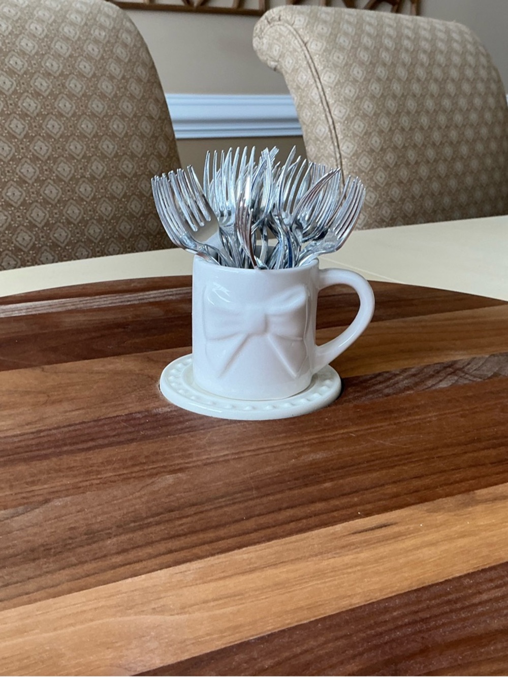 White Bow Mini Mug Toothpick Holder Platter Decoration + Bonus 🎀